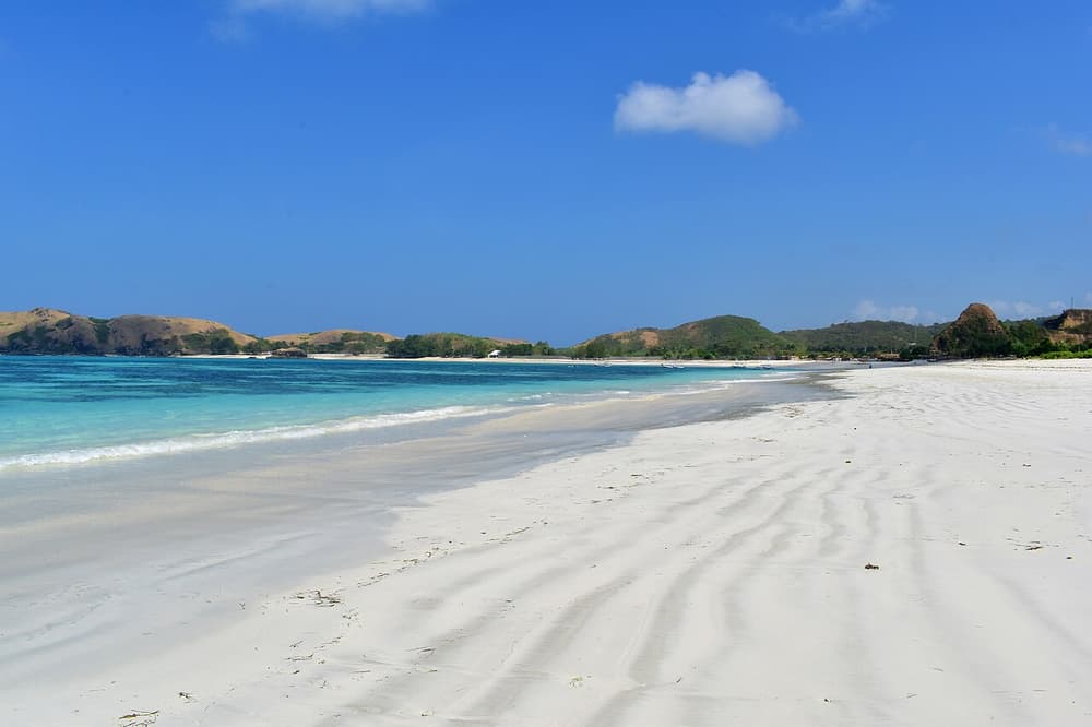 PANTAI TANJUNG AAN