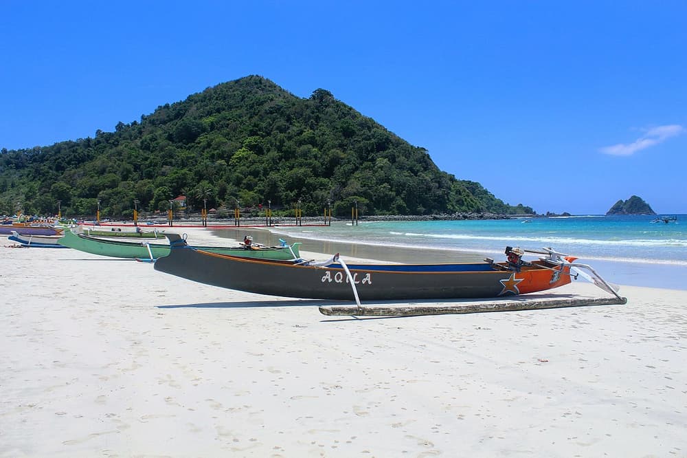 Lombok: Selong Belanak Surf Experience for Beginners
