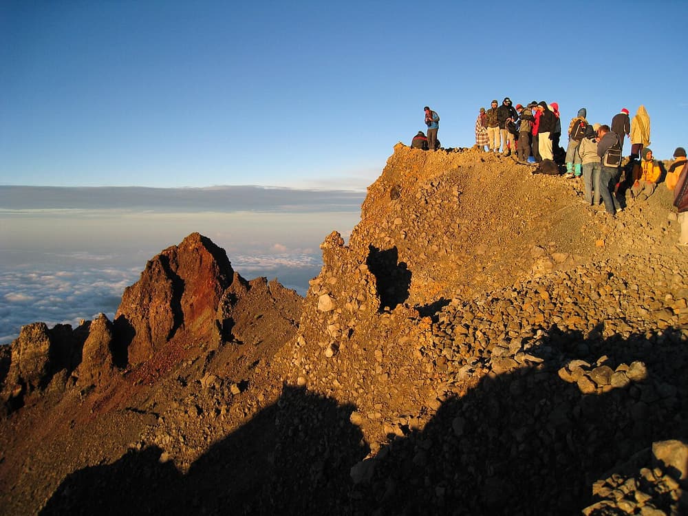 Mount Rinjani Summit 2-Day Trekking Tour